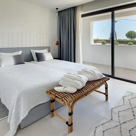 Semesterbostad Marina Oasis - Luxury, Heatable Pool, Panoramic Sea Views Olhos de Agua (Albufeira)